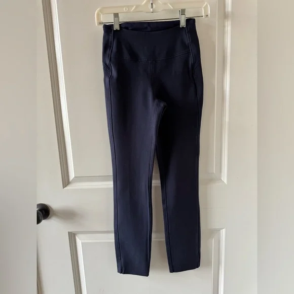 Lululemon pull-on pants - Picture 2 of 11